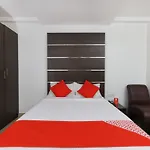 Oyo 15714 Nachiappa Residency