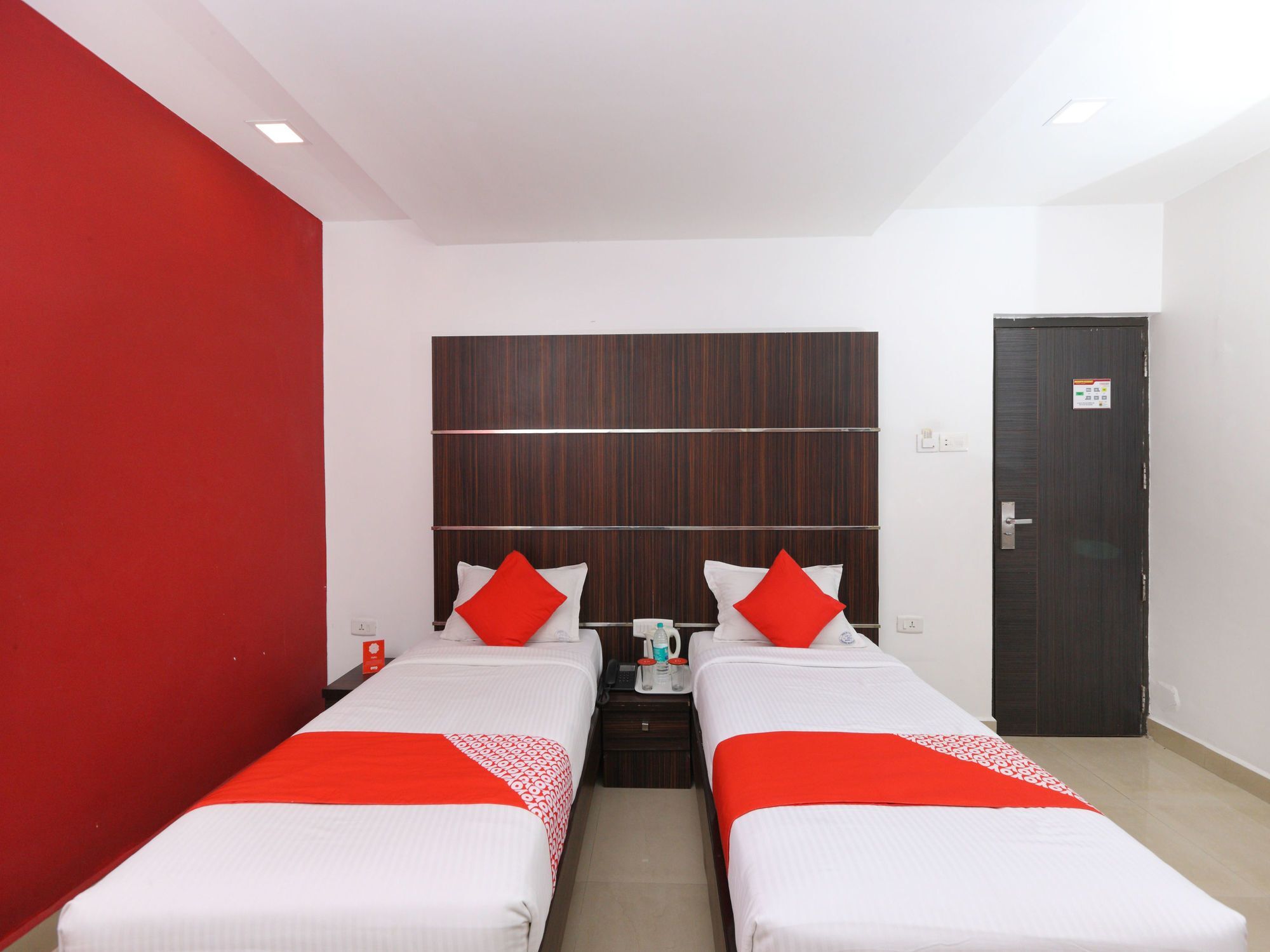 Hotel Oyo 15714 Nachiappa Residency