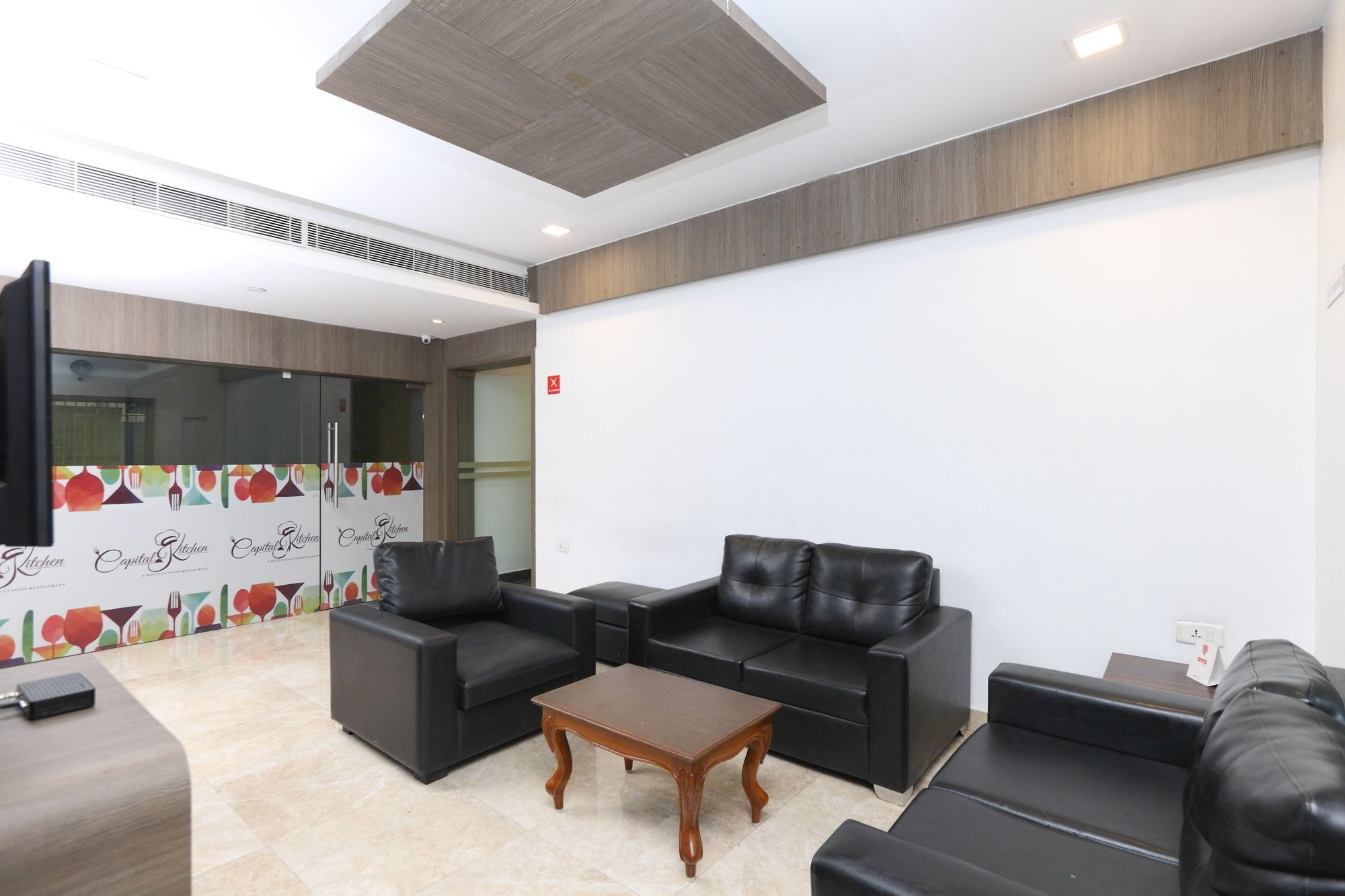 Oyo 15714 Nachiappa Residency